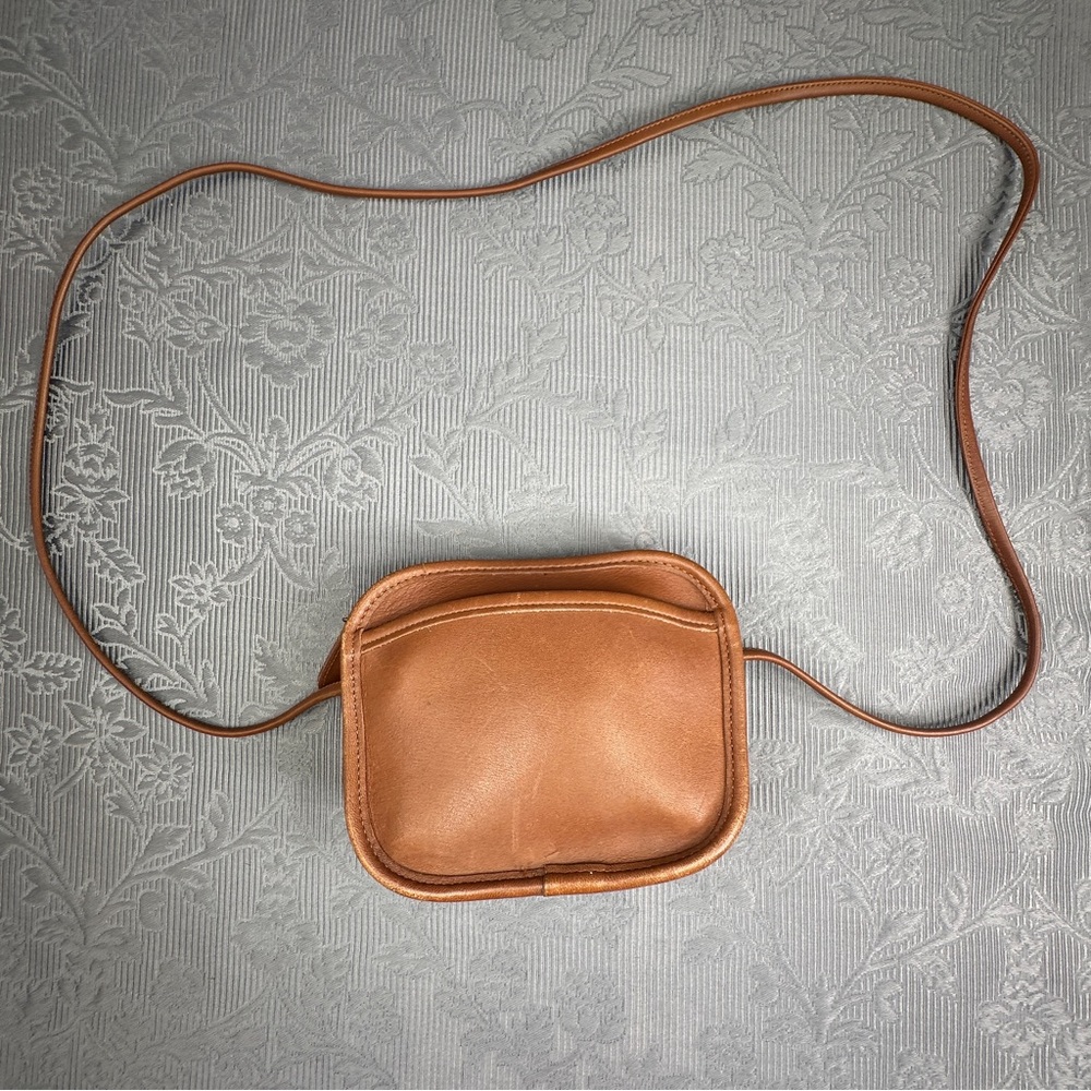 COACH Hadley Brown Leather Crossbody Handbag 9935 Vintage